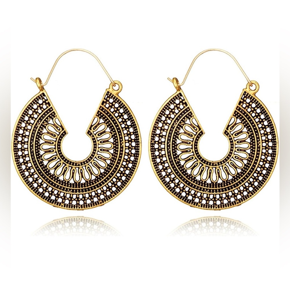 Boho Antique Gold-Tone Crescent-Shaped Carved Hoop Earrings, NWT